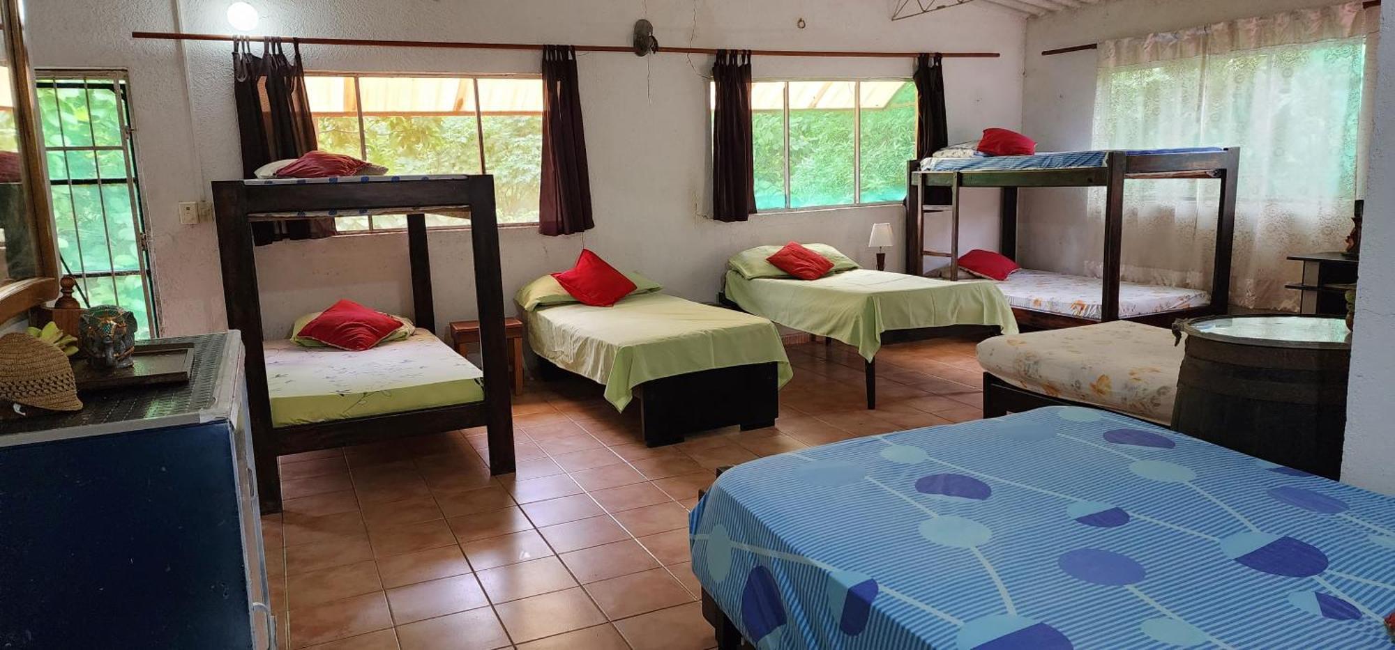 Hostel Finca La Gordita Calabazo  객실 사진